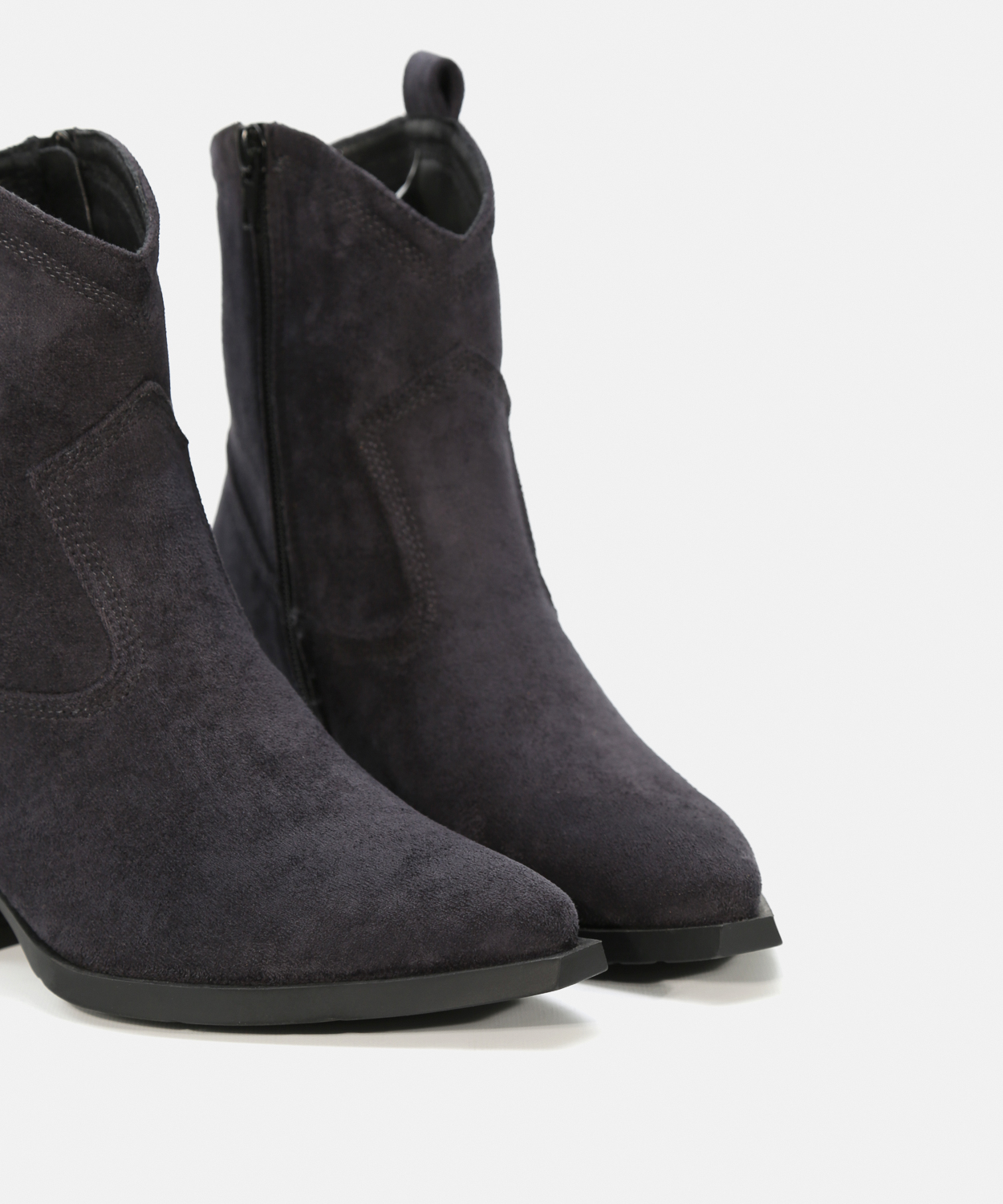 Botines cowboy tac&oacute;n image number null